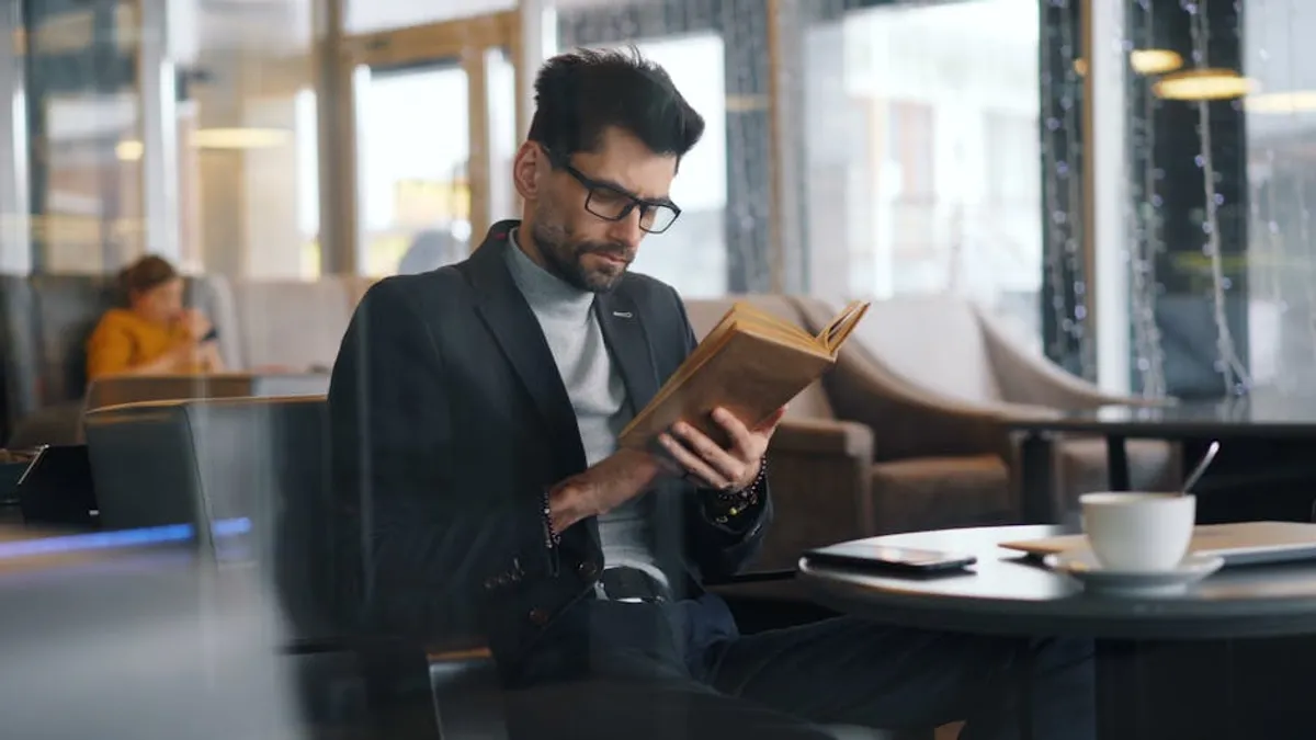 How readers interested in email marketing and ecommerce software can understand Nadine Caridi